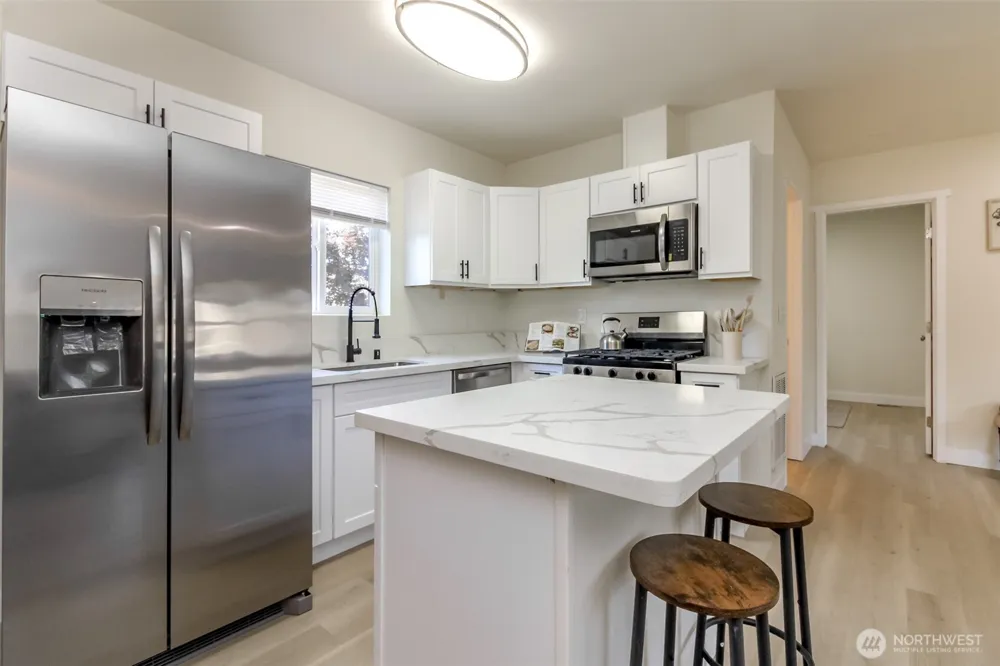 103 M STREET SE Auburn, WA 98002