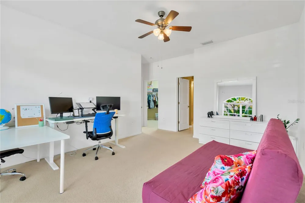 8307 MANOR CLUB CIRCLE #1 Tampa, FL 33647