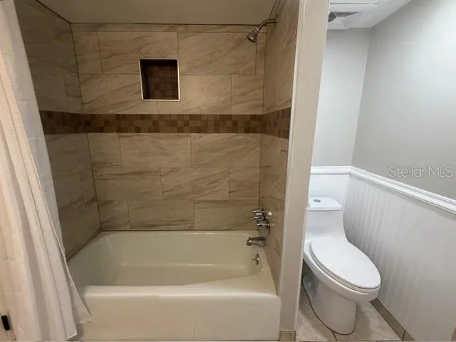 700 MIRROR TERRACE NW #507 Winter Haven, FL 33880