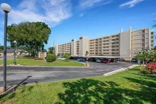 700 MIRROR TERRACE NW #507 Winter Haven, FL 33880