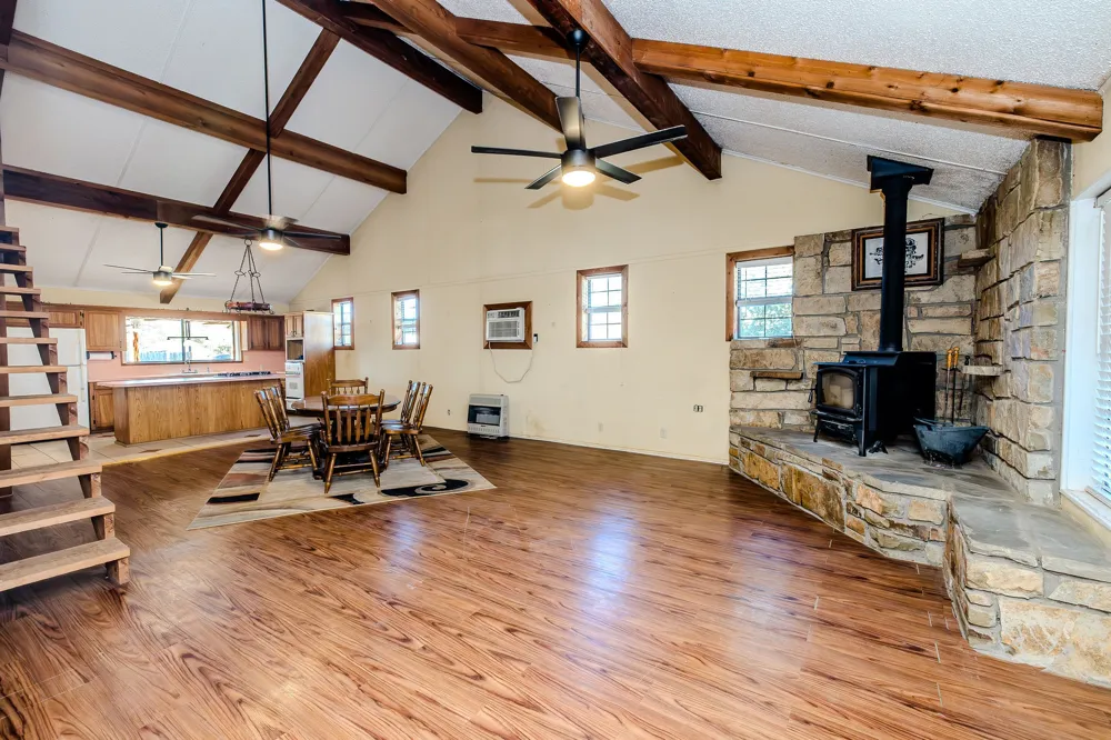513 FM 2353 Possum Kingdom Lake, TX 76449
