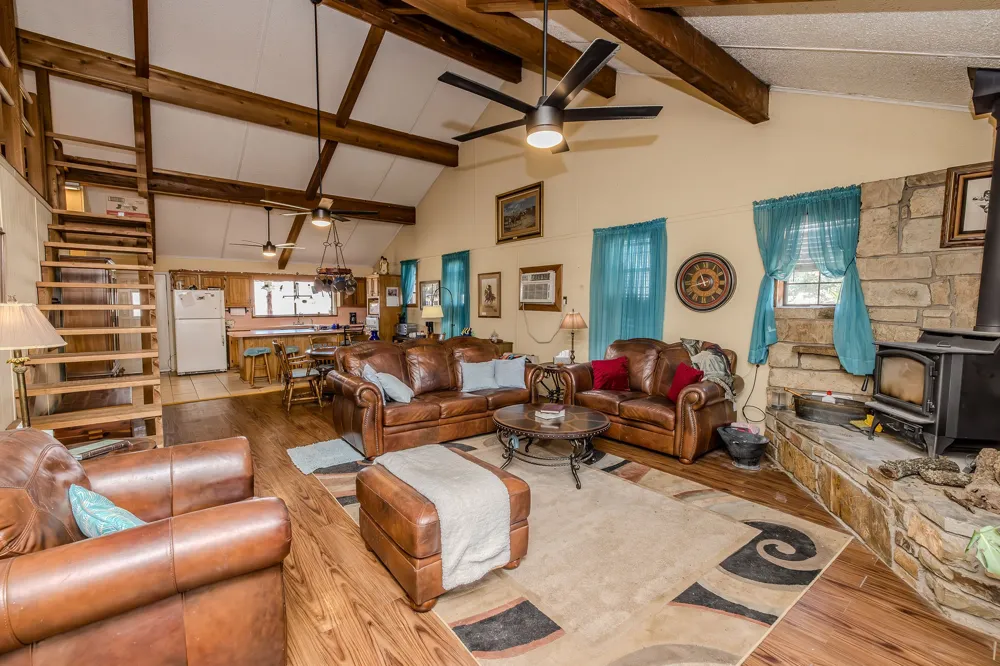 513 FM 2353 Possum Kingdom Lake, TX 76449