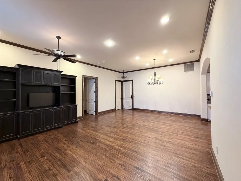 11351 Hilltop #105 Road Argyle, TX 76226