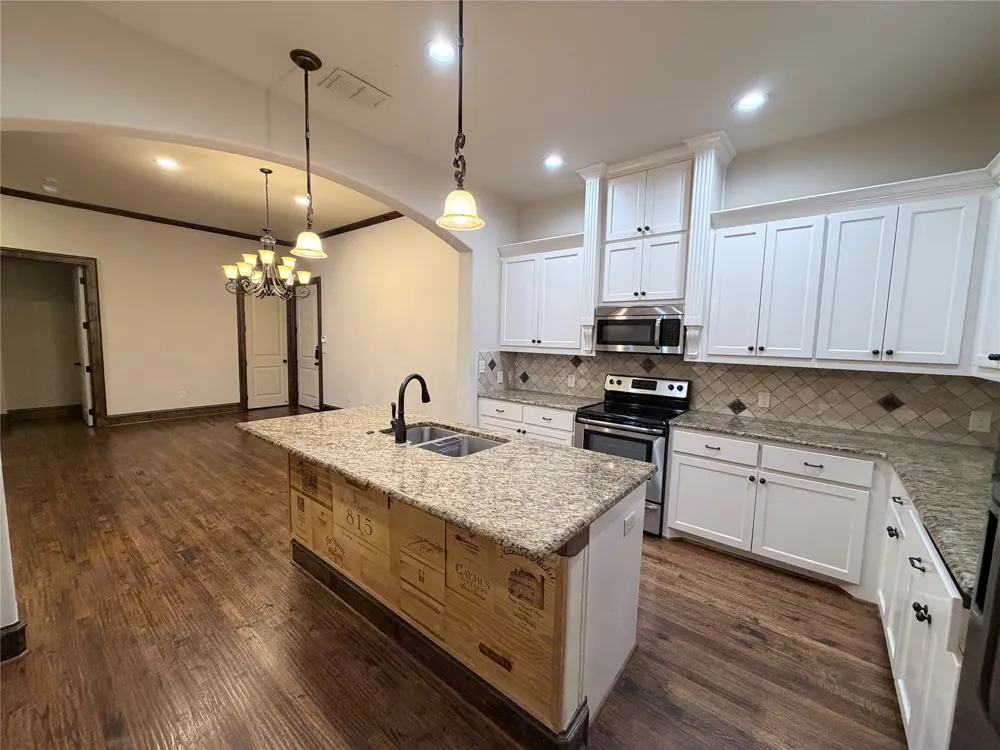 11351 Hilltop #105 Road Argyle, TX 76226