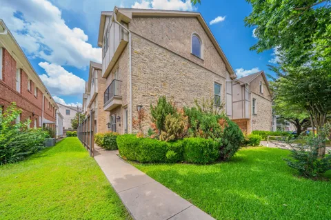 4148 Grassmere Lane #2A