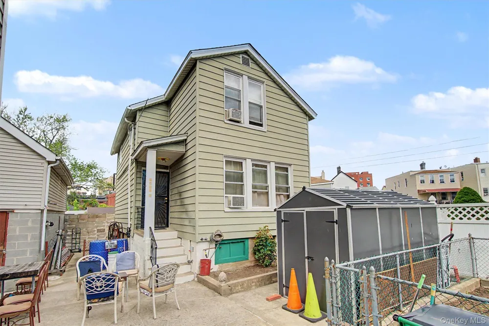 1608 Merry Avenue Bronx, NY 10461