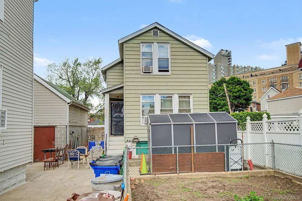 1608 Merry Avenue Bronx, NY 10461