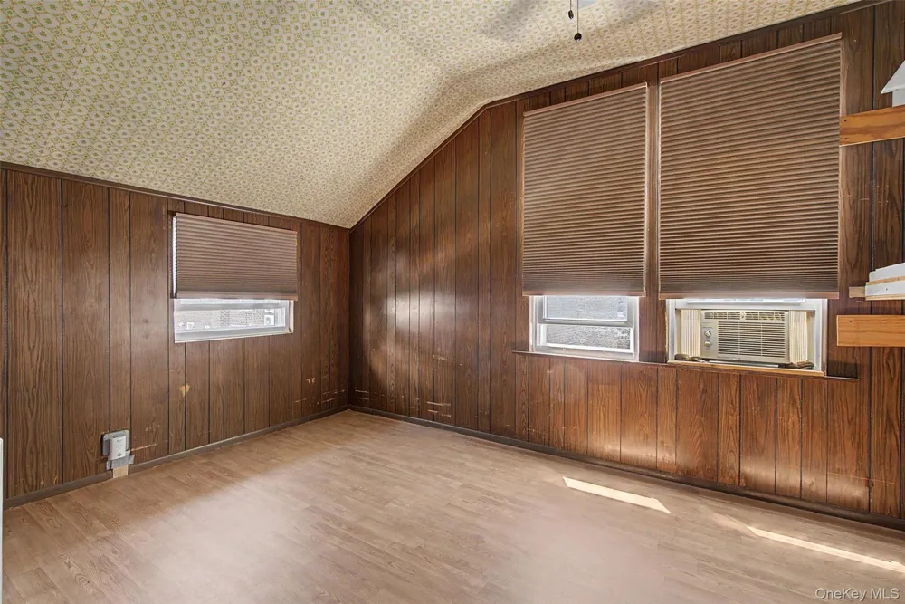 1608 Merry Avenue Bronx, NY 10461