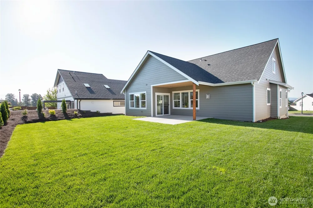 2178 Lagerwey Circle Lynden, WA 98264