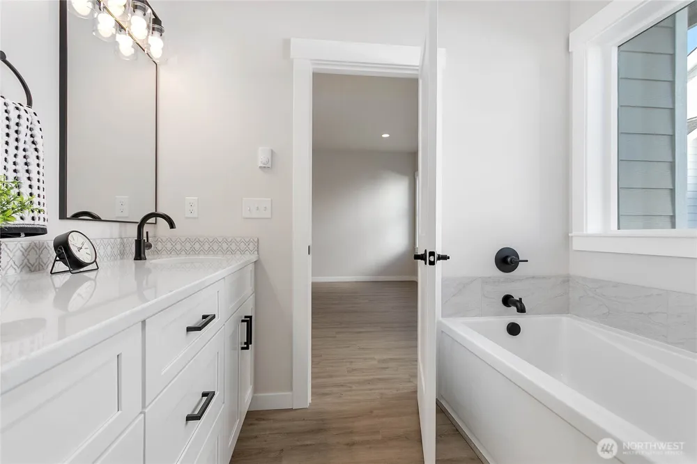 2178 Lagerwey Circle Lynden, WA 98264