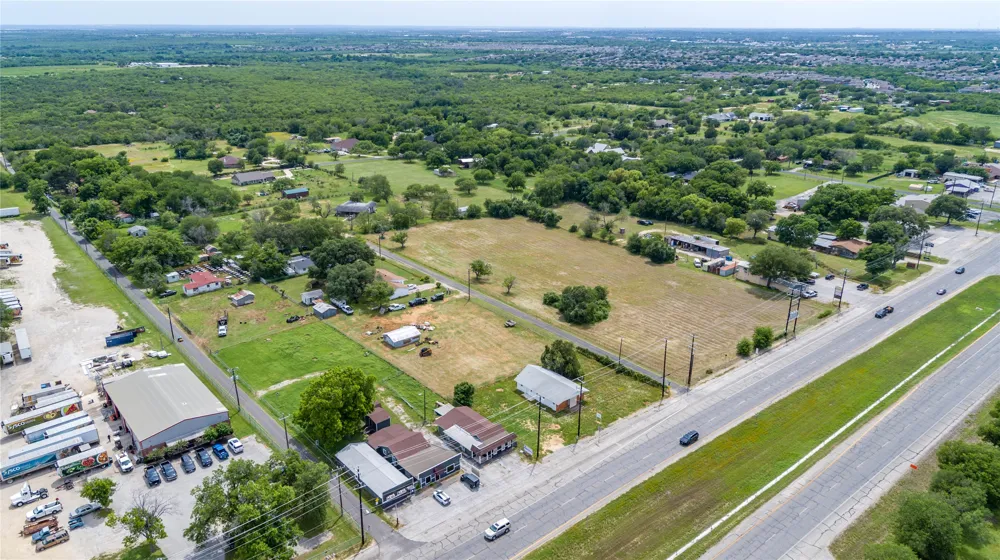 7004 Rigsby Avenue San Antonio, TX 78263