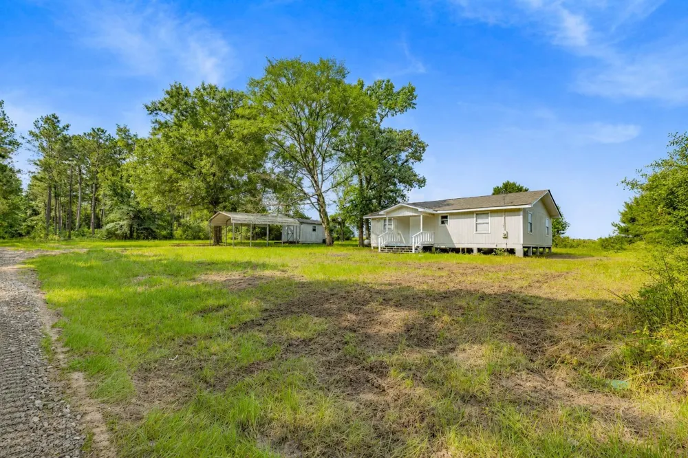223 Rush Creek Lane Trinity, TX 75862