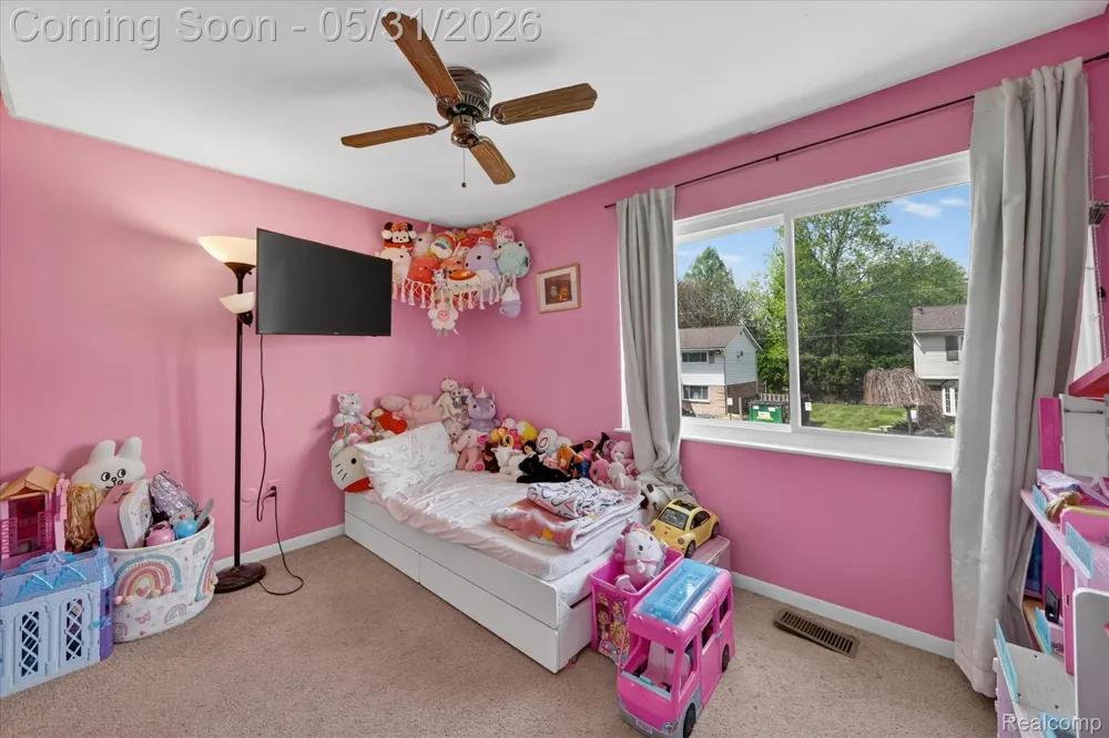 39700 Manor Drive #10 Harrison Charter Township, MI 48045