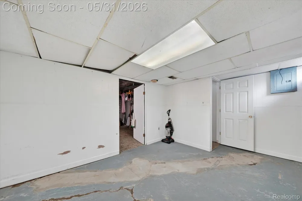 39700 Manor Drive #10 Harrison Charter Township, MI 48045