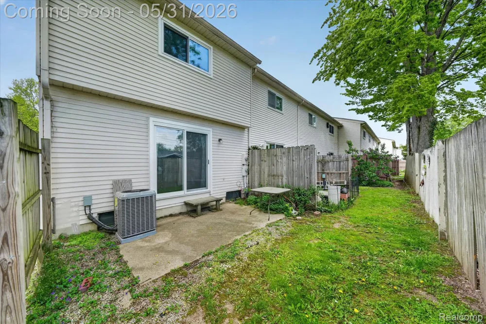 39700 Manor Drive #10 Harrison Charter Township, MI 48045