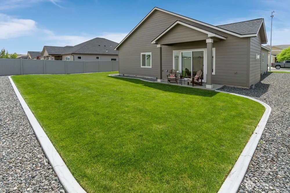 231 Schrute Road Prosser, WA 99350