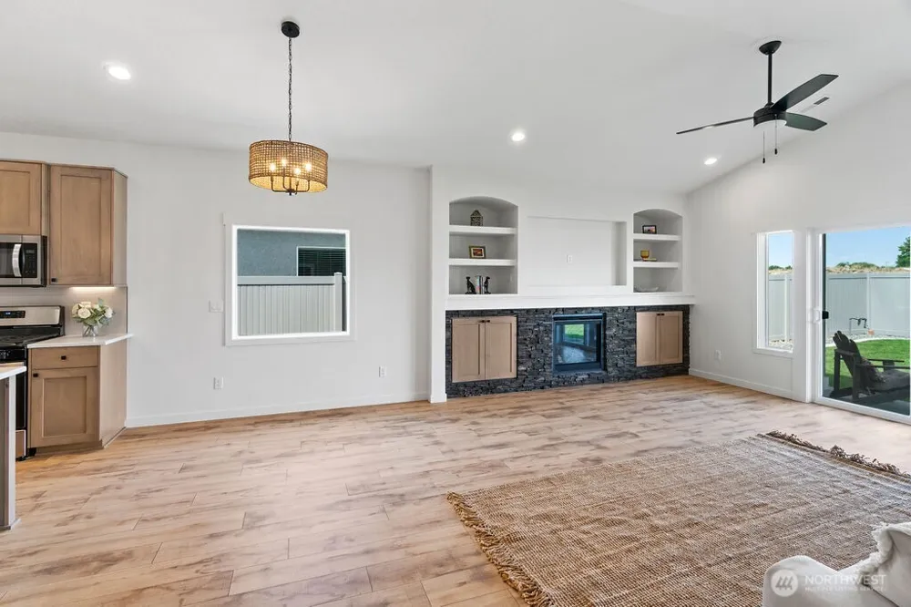 231 Schrute Road Prosser, WA 99350