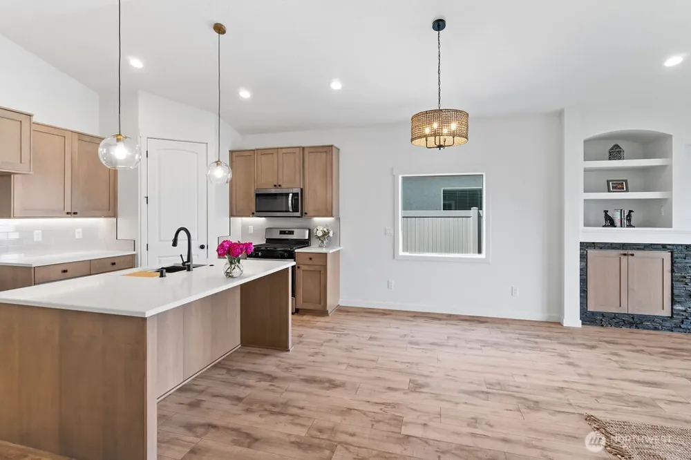 231 Schrute Road Prosser, WA 99350