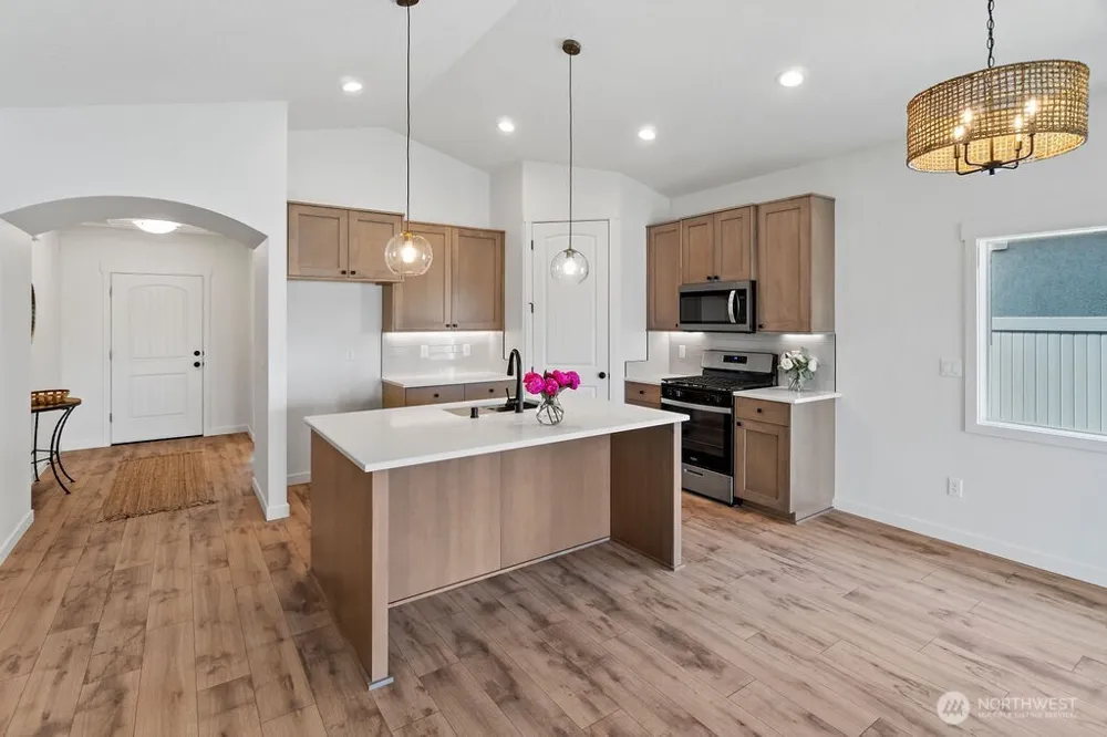 231 Schrute Road Prosser, WA 99350