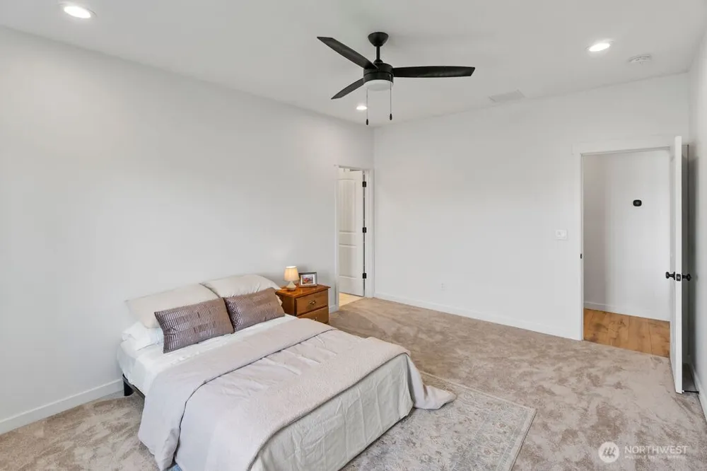 231 Schrute Road Prosser, WA 99350