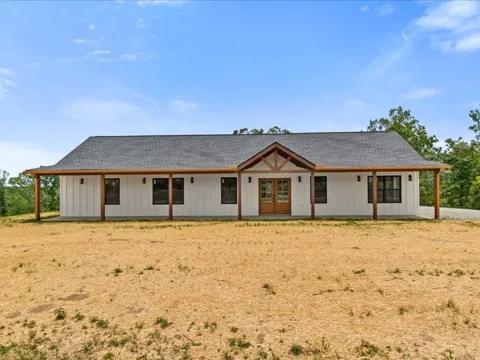1461 Little Swan Creek