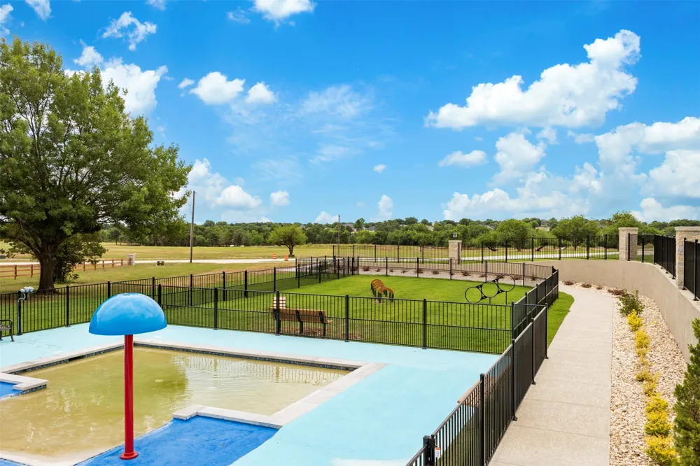 Bynum Springs Oak Leaf, TX 76065