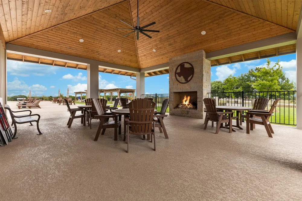 Bynum Springs Oak Leaf, TX 76065