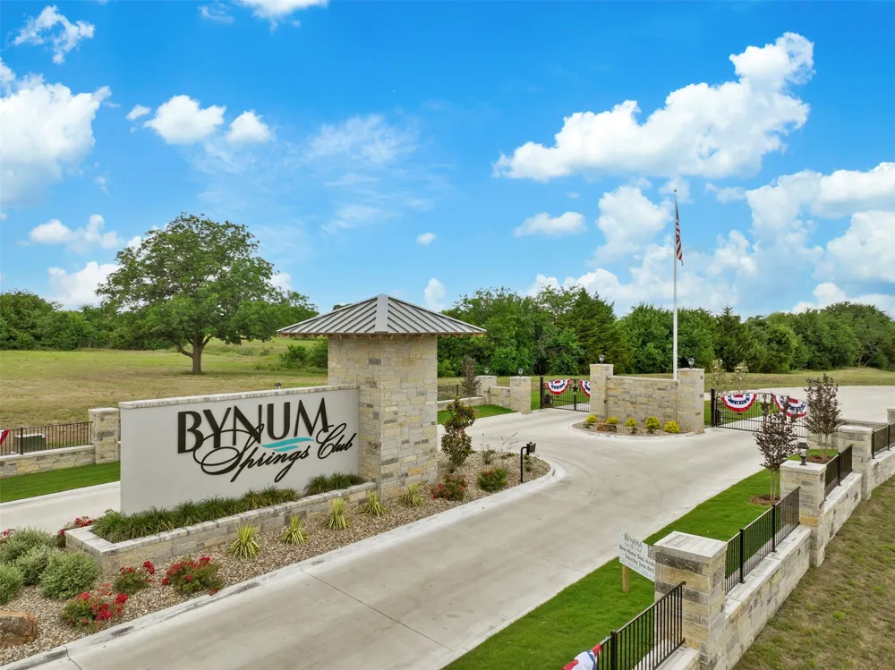 Bynum Springs Oak Leaf, TX 76065