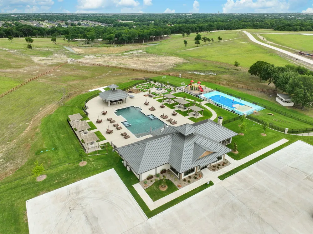 Bynum Springs Oak Leaf, TX 76065