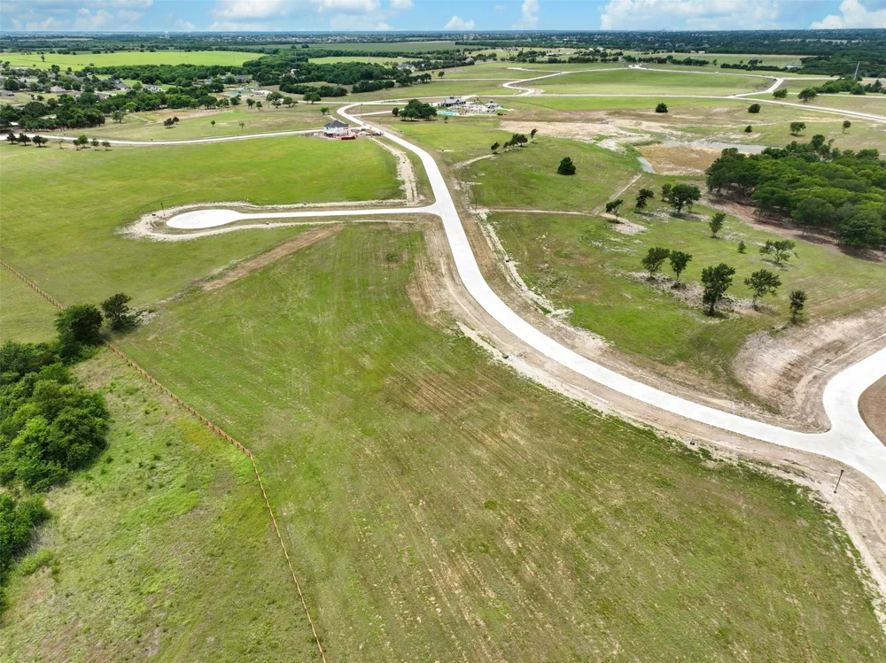 Bynum Springs Oak Leaf, TX 76065