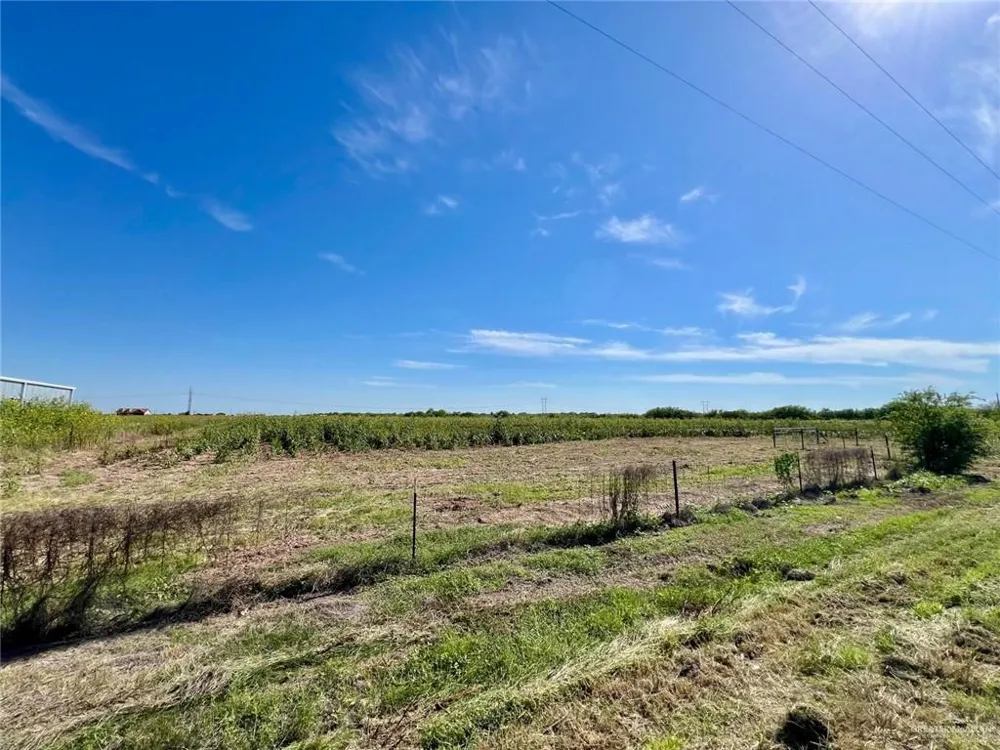 7821 Mile 19 Edcouch, TX 78538