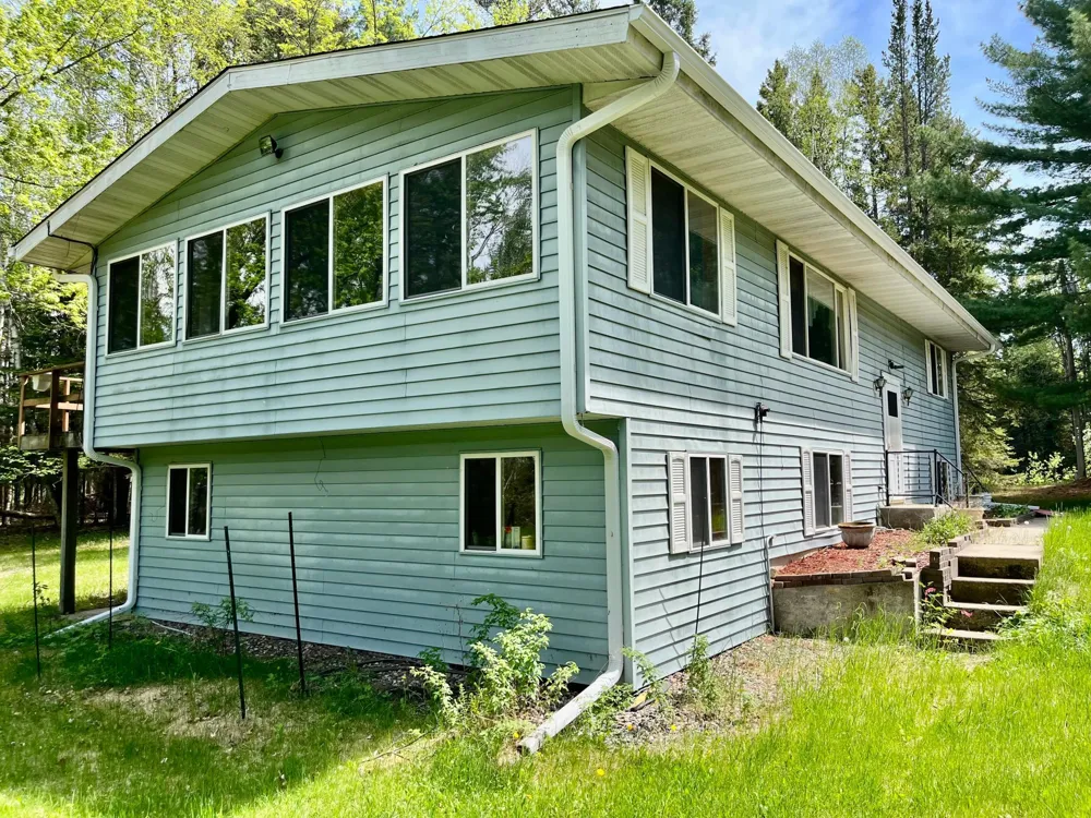 1206 E Ottum Avenue Bigfork, MN 56628