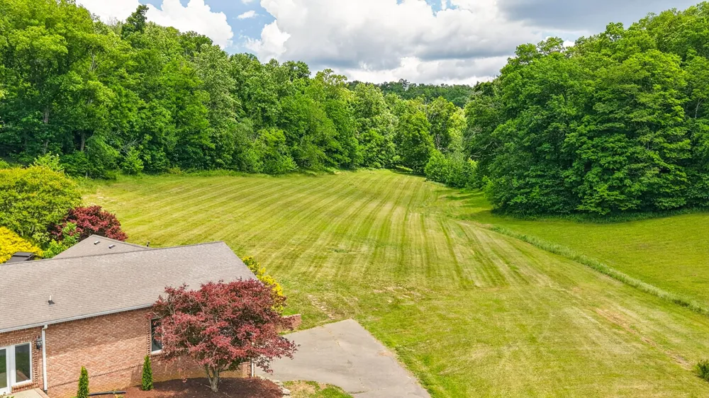 395B Allen Rd Goodlettsville, TN 37072
