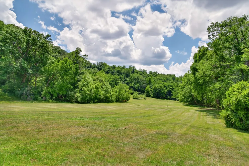 395B Allen Rd Goodlettsville, TN 37072