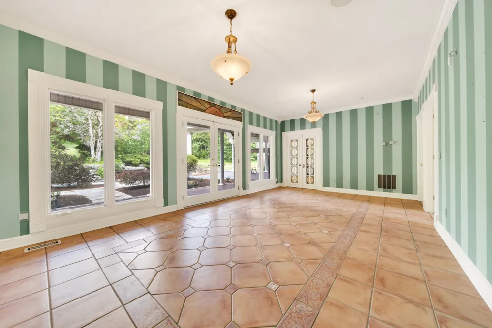 395B Allen Rd Goodlettsville, TN 37072