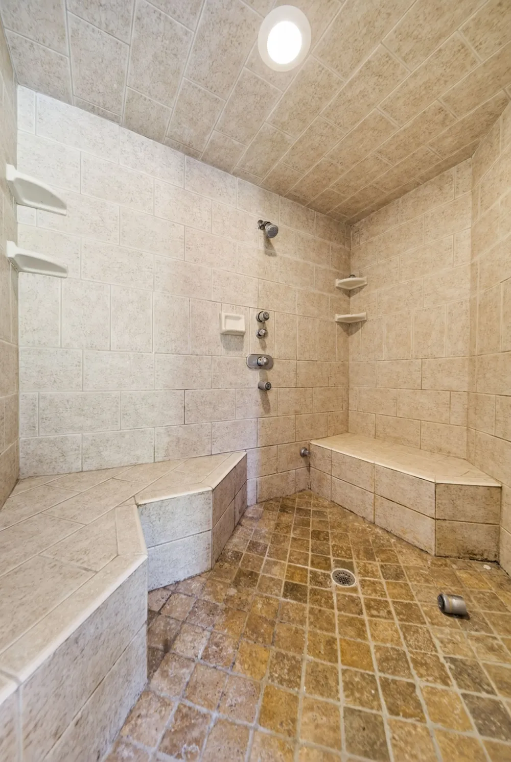 395B Allen Rd Goodlettsville, TN 37072