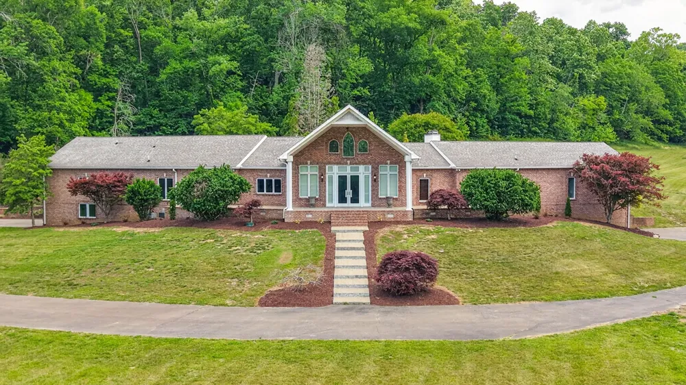 395B Allen Rd Goodlettsville, TN 37072