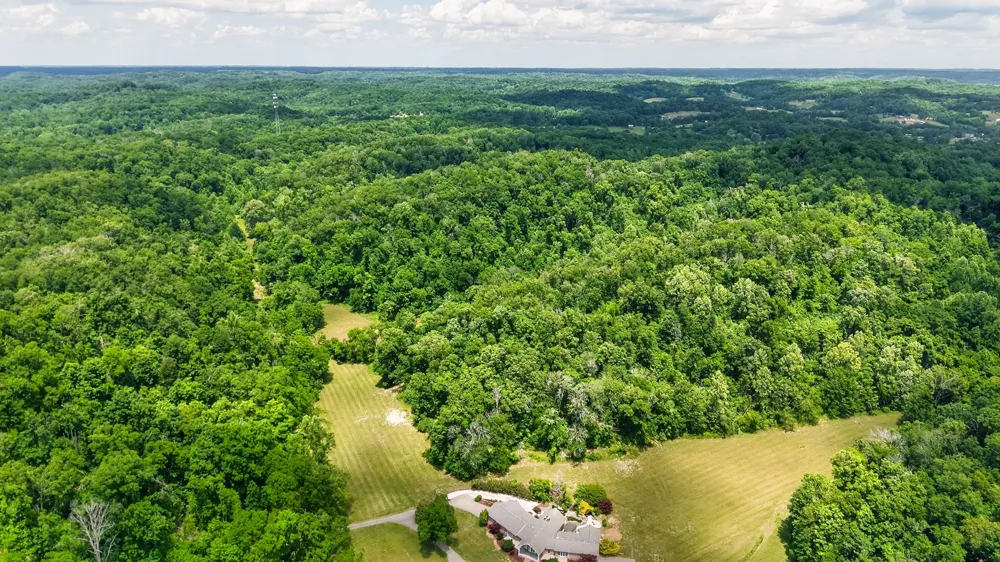 395B Allen Rd Goodlettsville, TN 37072