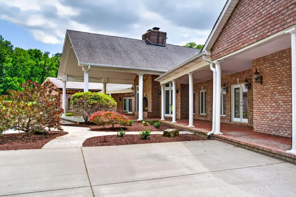 395B Allen Rd Goodlettsville, TN 37072
