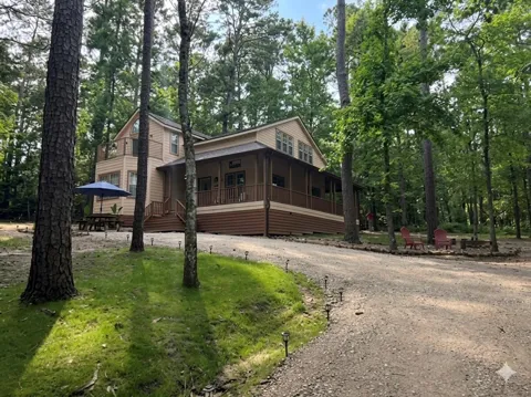 40 Dartmoor Court