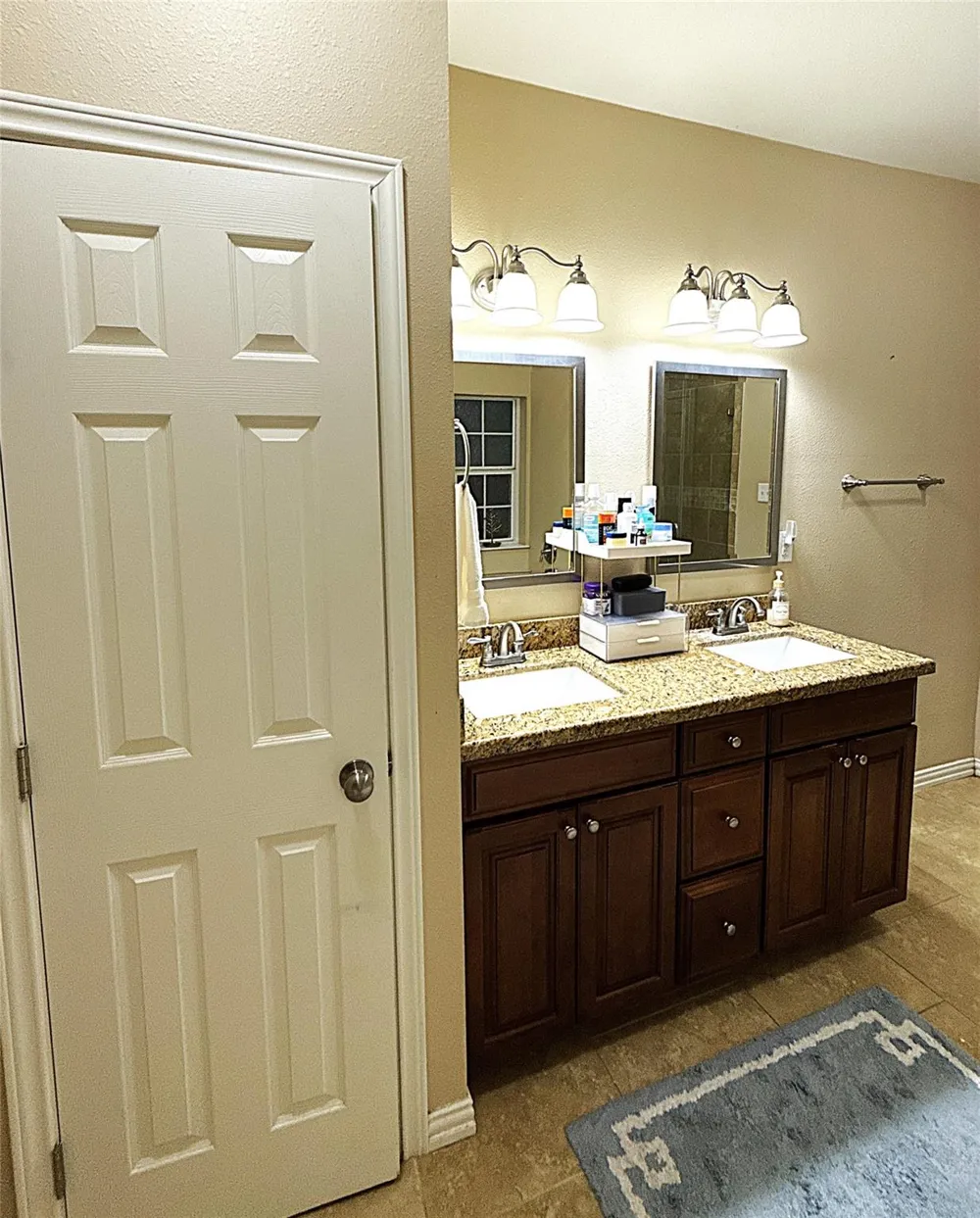 40 Dartmoor Court Coldspring, TX 77331