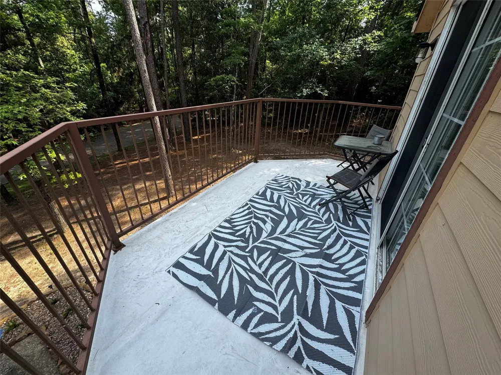 40 Dartmoor Court Coldspring, TX 77331