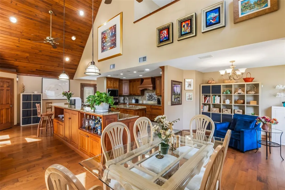 1944 LEVINE LANE Clearwater, FL 33760