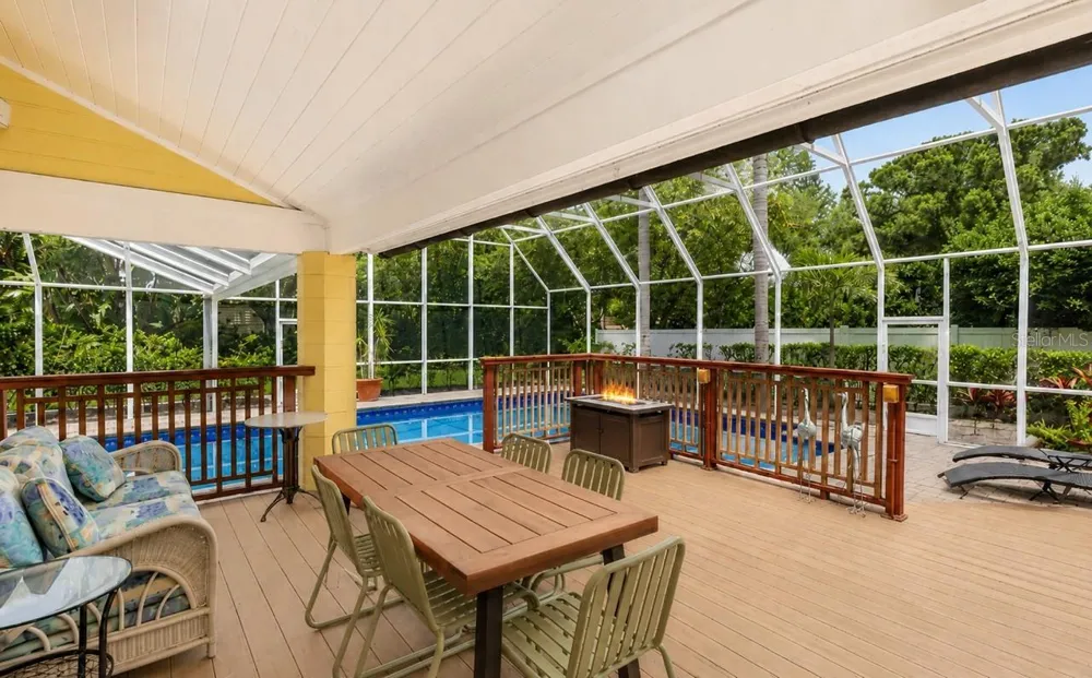 1944 LEVINE LANE Clearwater, FL 33760