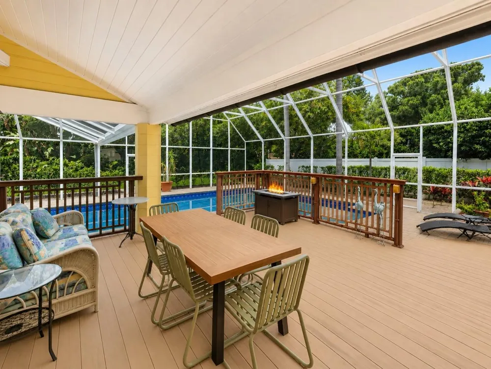 1944 LEVINE LANE Clearwater, FL 33760