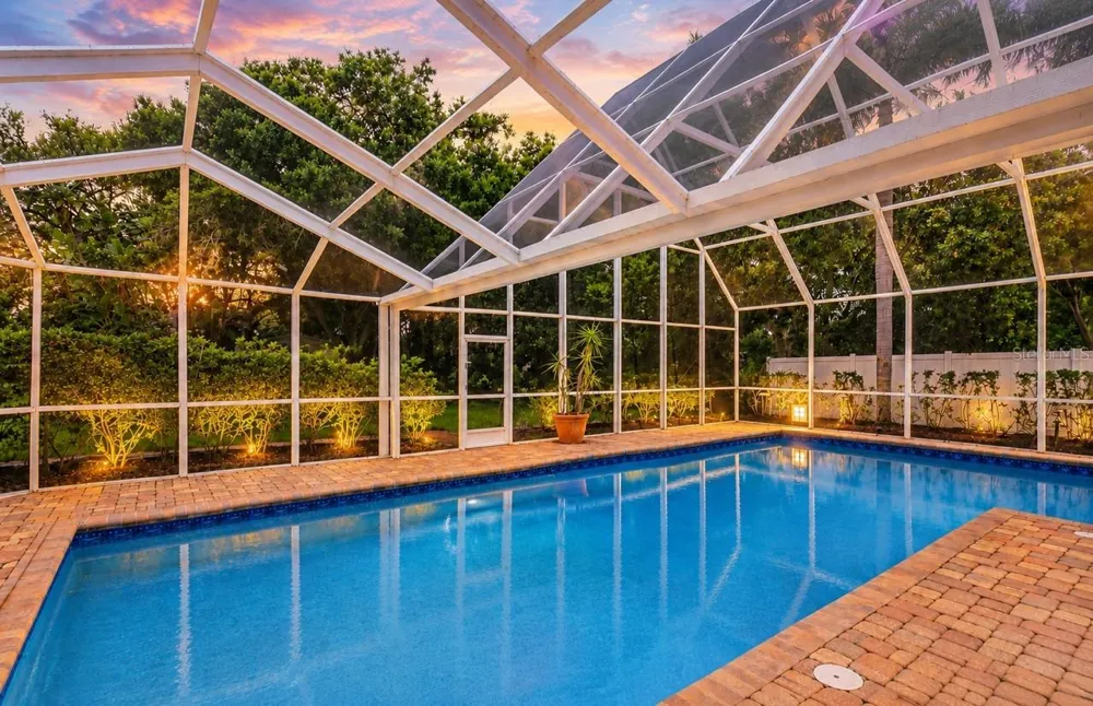 1944 LEVINE LANE Clearwater, FL 33760