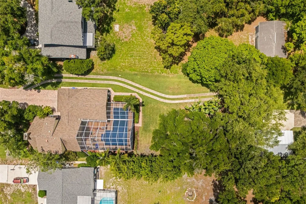 1944 LEVINE LANE Clearwater, FL 33760