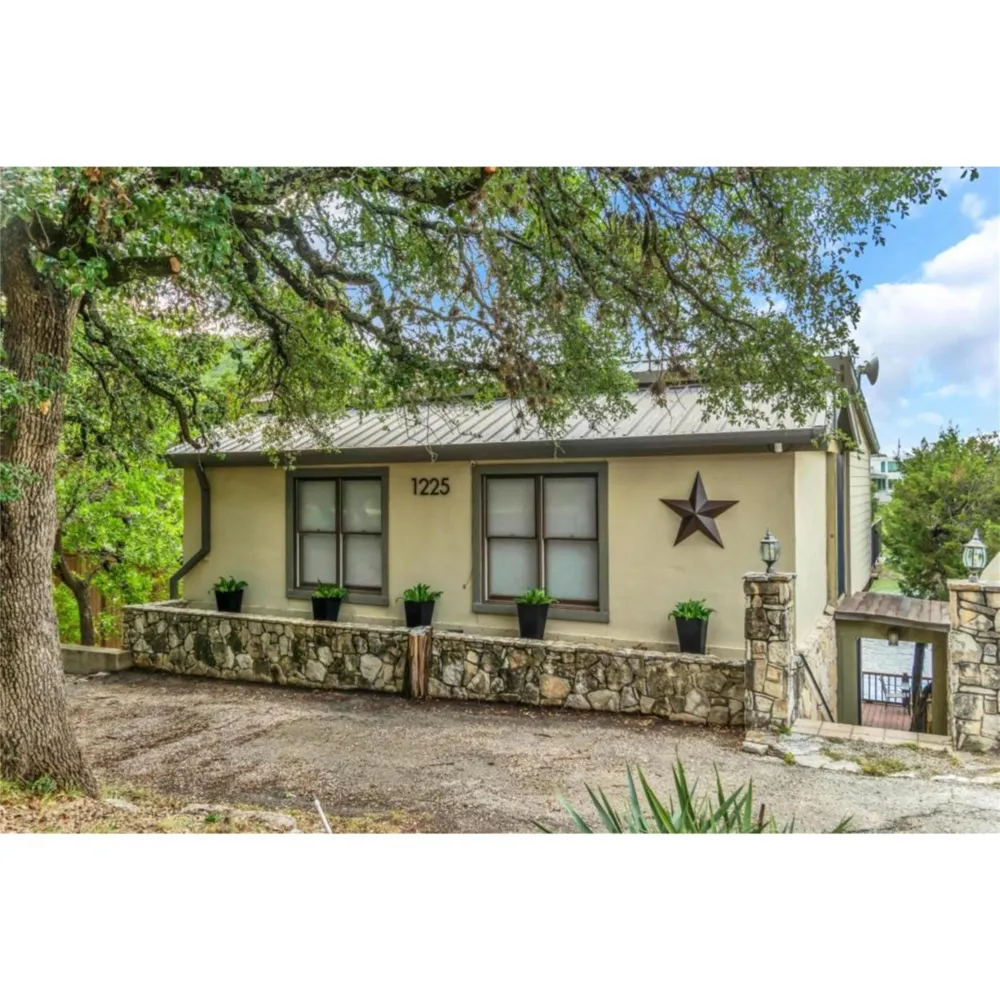 1225 Waterway Lane Burnet, TX 78611