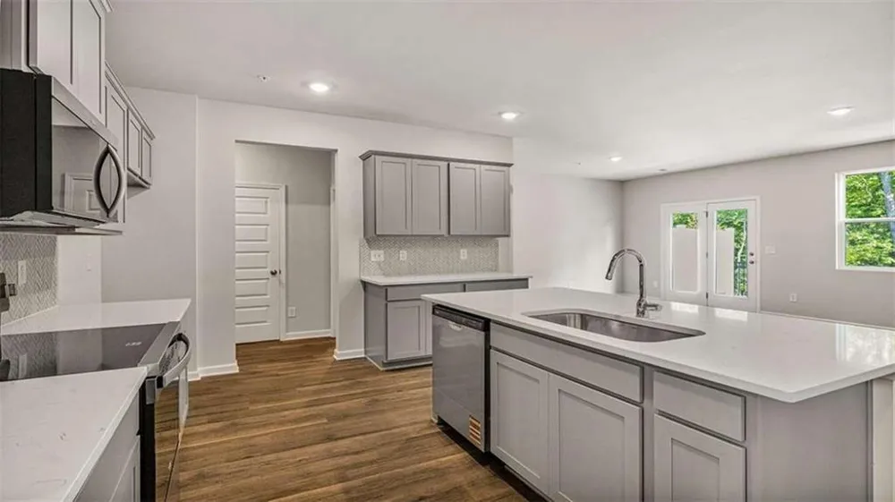 220 Sound Circle Stockbridge, GA 30281