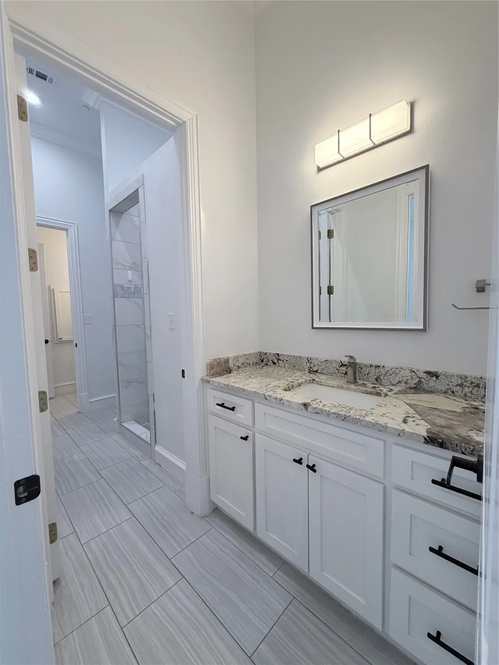 11351 Hilltop #101 Road Argyle, TX 76226